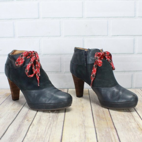 Anthropologie Lucky Penny Navy Leather Suede Red Laces Heeled Booties Size 9 B - Picture 3 of 9